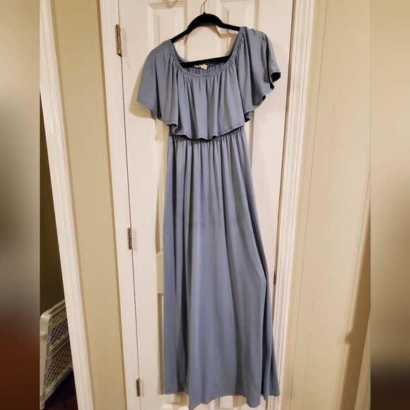 Ruffle Off Shoulder Solid Maternity Dress - Picture 2 of 5